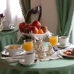 Couette-café Livia Oliva 2*