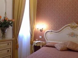 Livia Oliva Venezia Lido