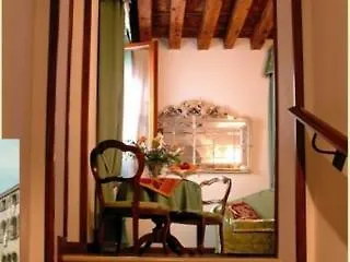 Livia Oliva Bed & Breakfast 2*
